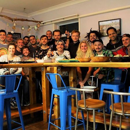 Harbourside City Backpackers Тауранга Экстерьер фото