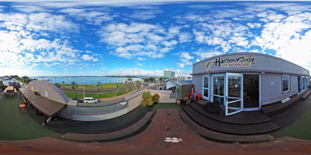 Harbourside City Backpackers Тауранга Экстерьер фото