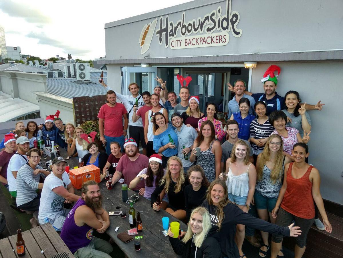Harbourside City Backpackers Тауранга Экстерьер фото